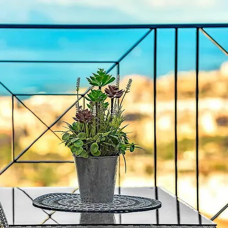 Balcon De Atlantico 2bed شقة *